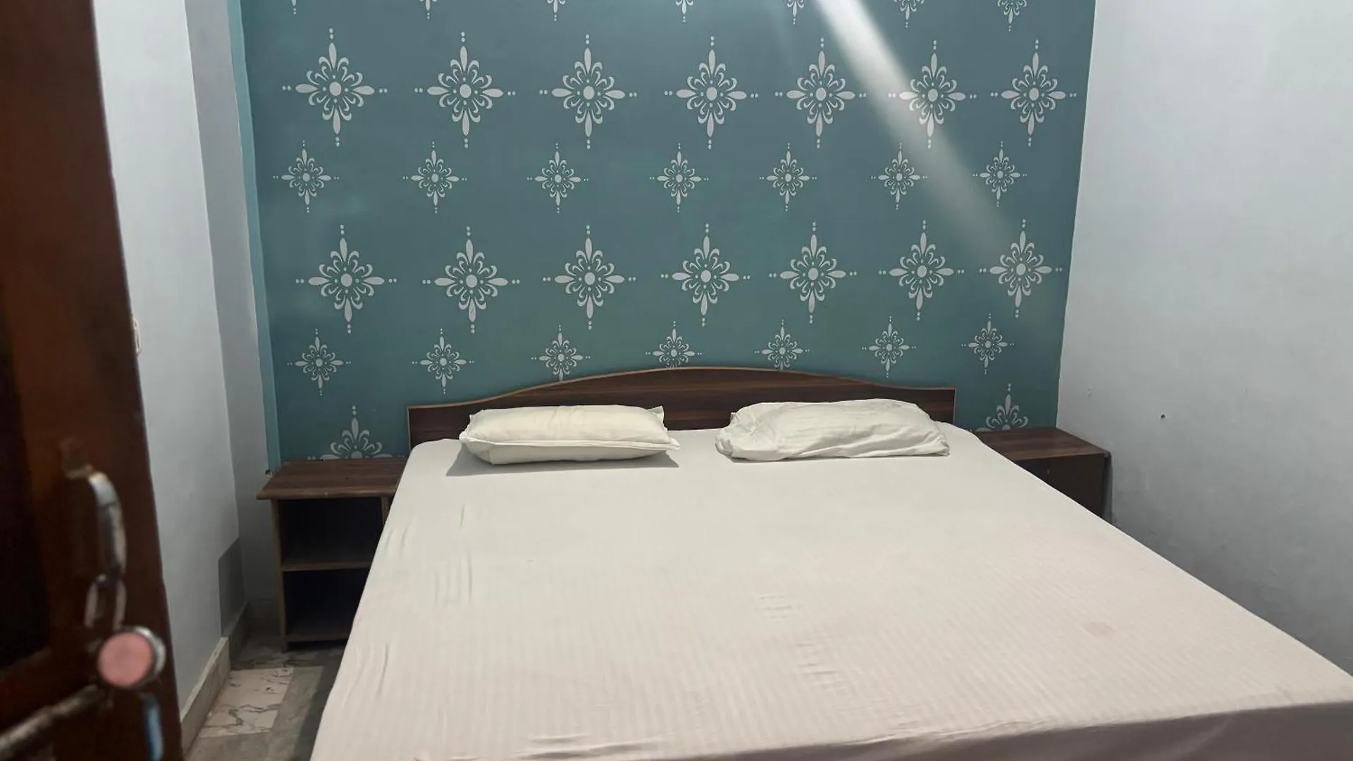 Hotel Mahamaya Paying Guest House Varanasi