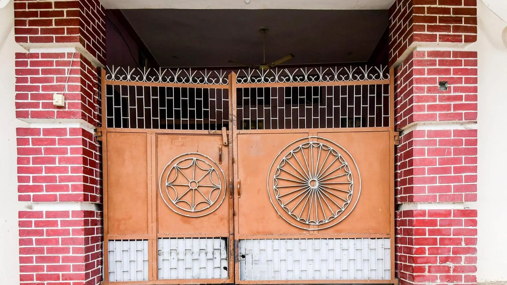 Hotel Mahamaya Paying Guest House Varanasi