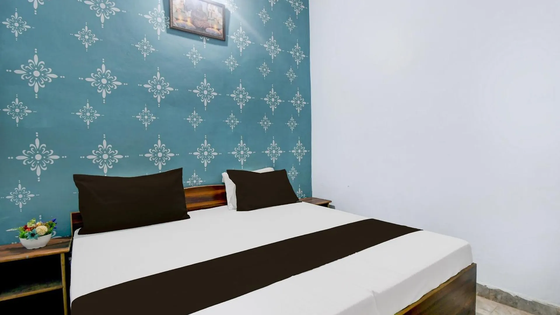 Mahamaya Paying Guest House Varanasi